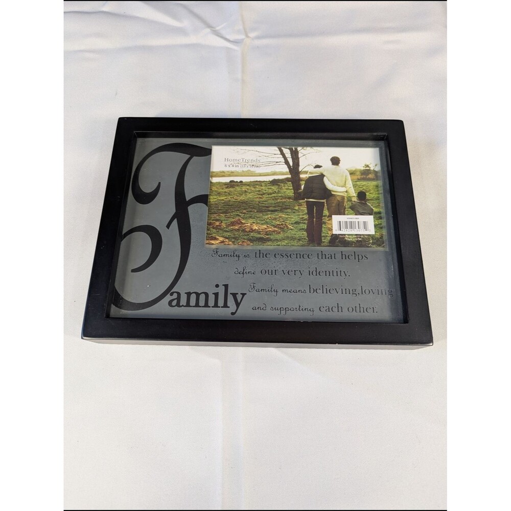 Family Decorative Picture Frame in Black - 4x6 Photo